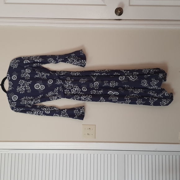 Faithfull the Brand Carioca Wrap Around dress - Picture 8 of 8